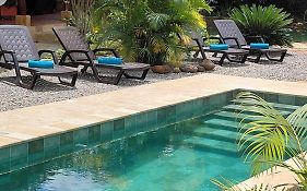 Casa Alamanda B&B